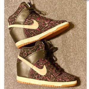 Nike dunk Ski Hi gum sole GUC!!!!!